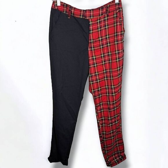 Hot Topic Women's Trousers Red Plaid/Solid Black Split size Medium - Picture 1 of 6